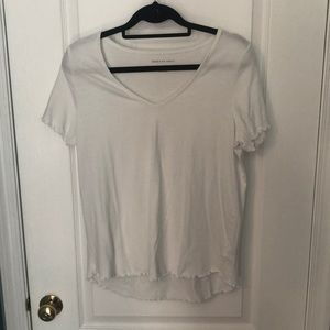 Never Worn American Eagle Lettuce detail Tee